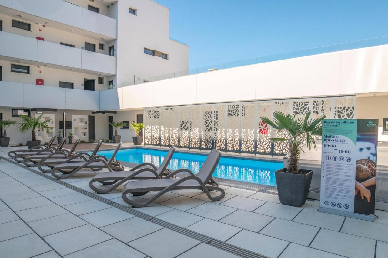 Sunset Resort - Lakeside Boutique Apartments Fonyód Zewnętrze zdjęcie