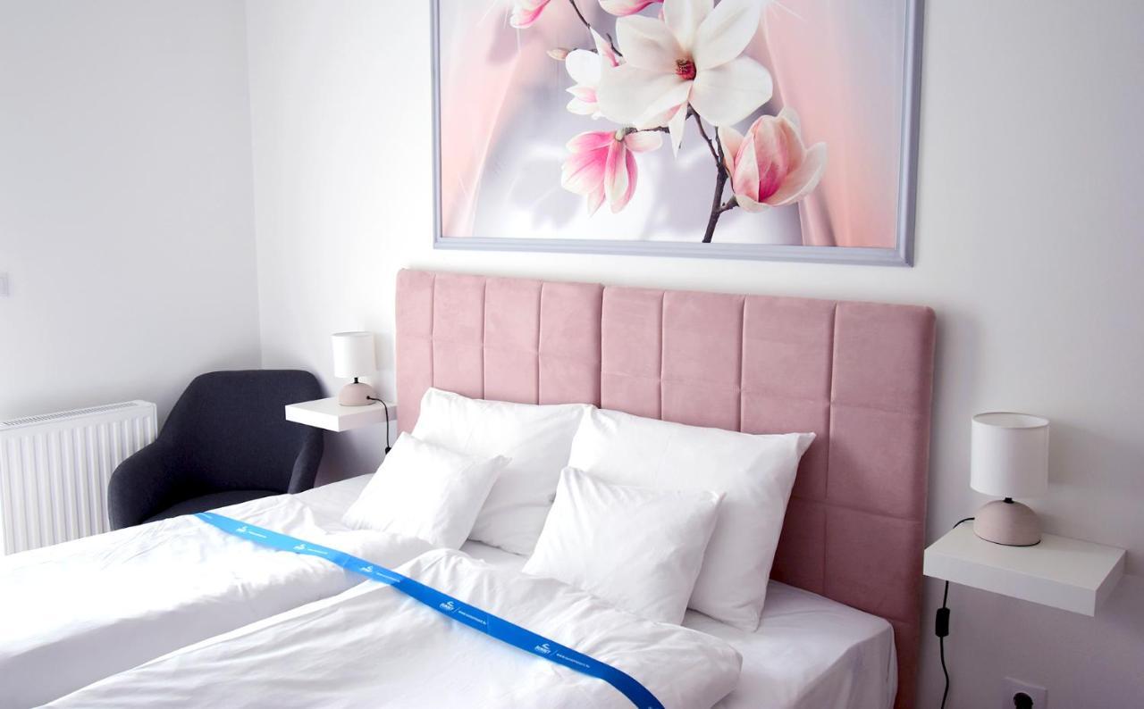 Sunset Resort - Lakeside Boutique Apartments Fonyód Zewnętrze zdjęcie